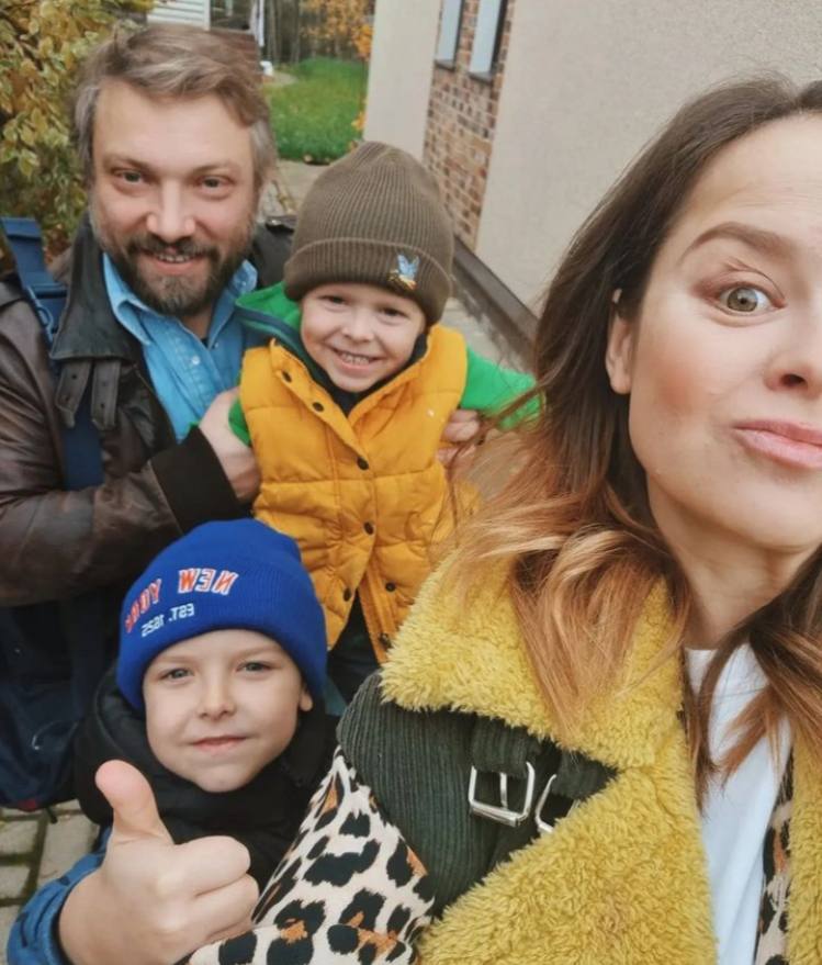 Медведева впервые показала подросших сыновей