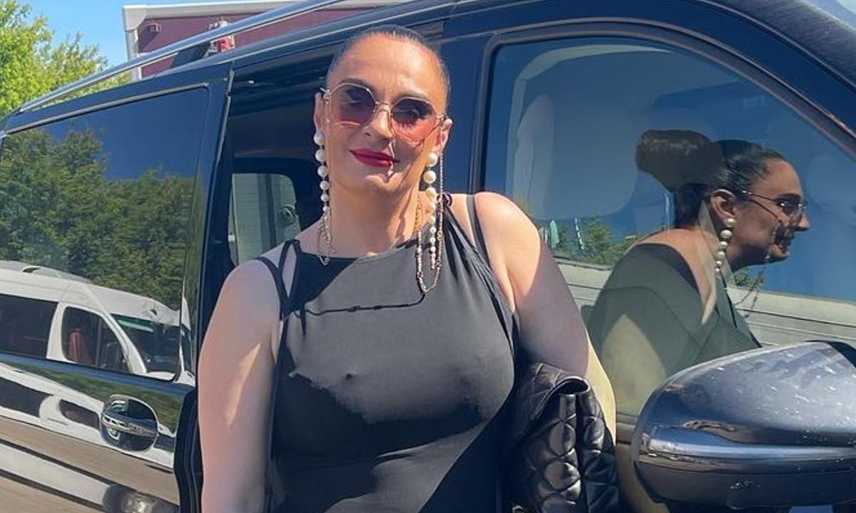 Елена Ваенга впервые показала фото без макияжа