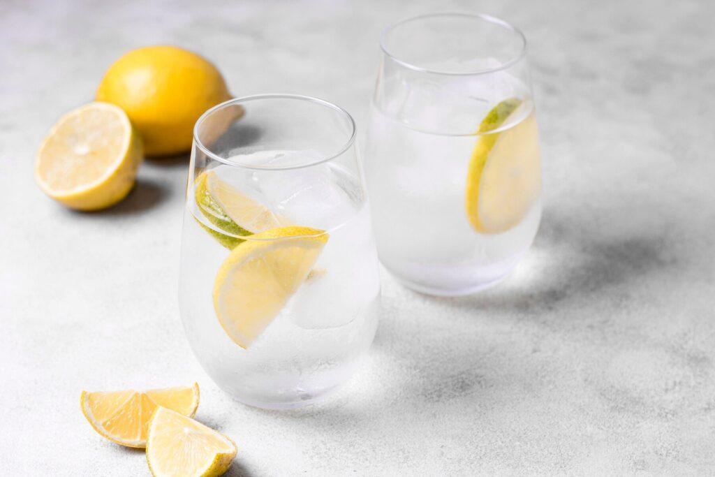 Действительно ли полезна вода с лимоном
