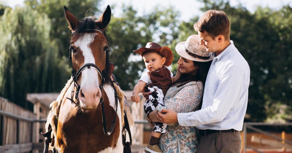 Пять причин провести выходные на ферме с лошадьми