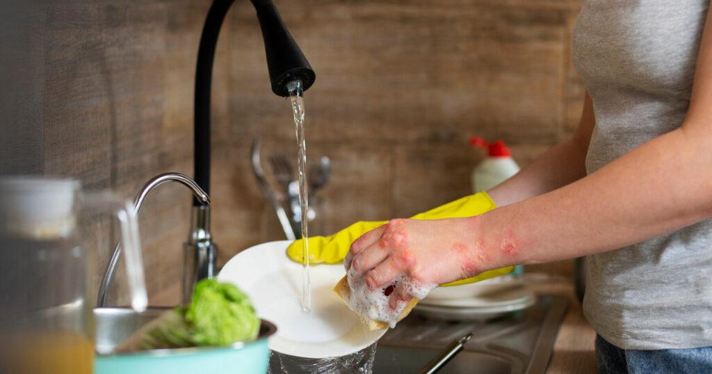 Пять приёмов, чтобы мыть посуду быстрее и реже