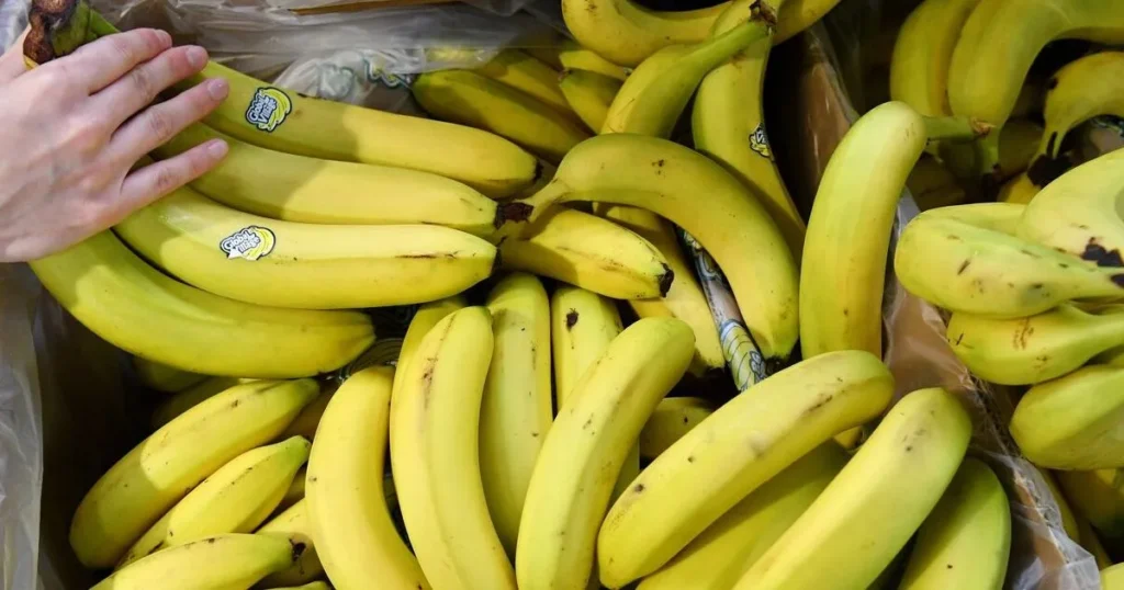 Почему бананы надо есть с орехами: натуральный заряд энергии