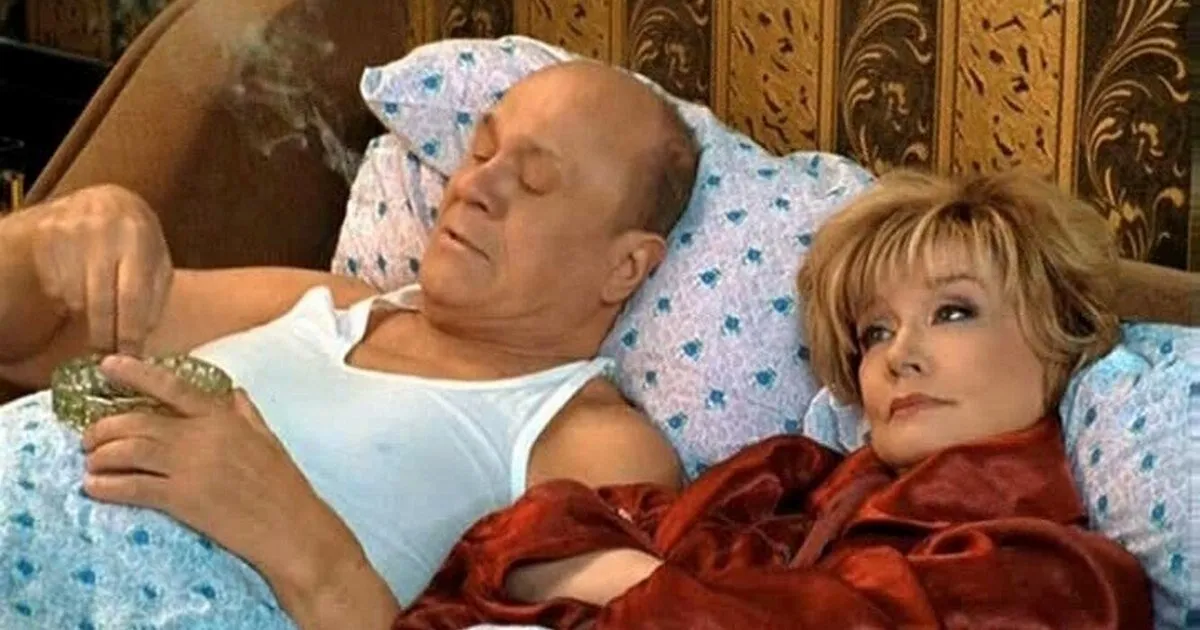 Как Вера Алентова 4,5 года прожила без любимого мужа