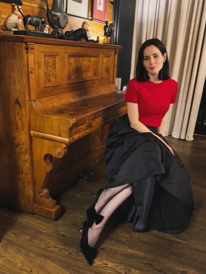 Юлия Снигирь показала редкие домашние снимки с Евгением Цыгановым