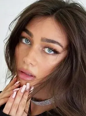 Появилась информация, кем является новая возлюбленная Михаила Галустяна